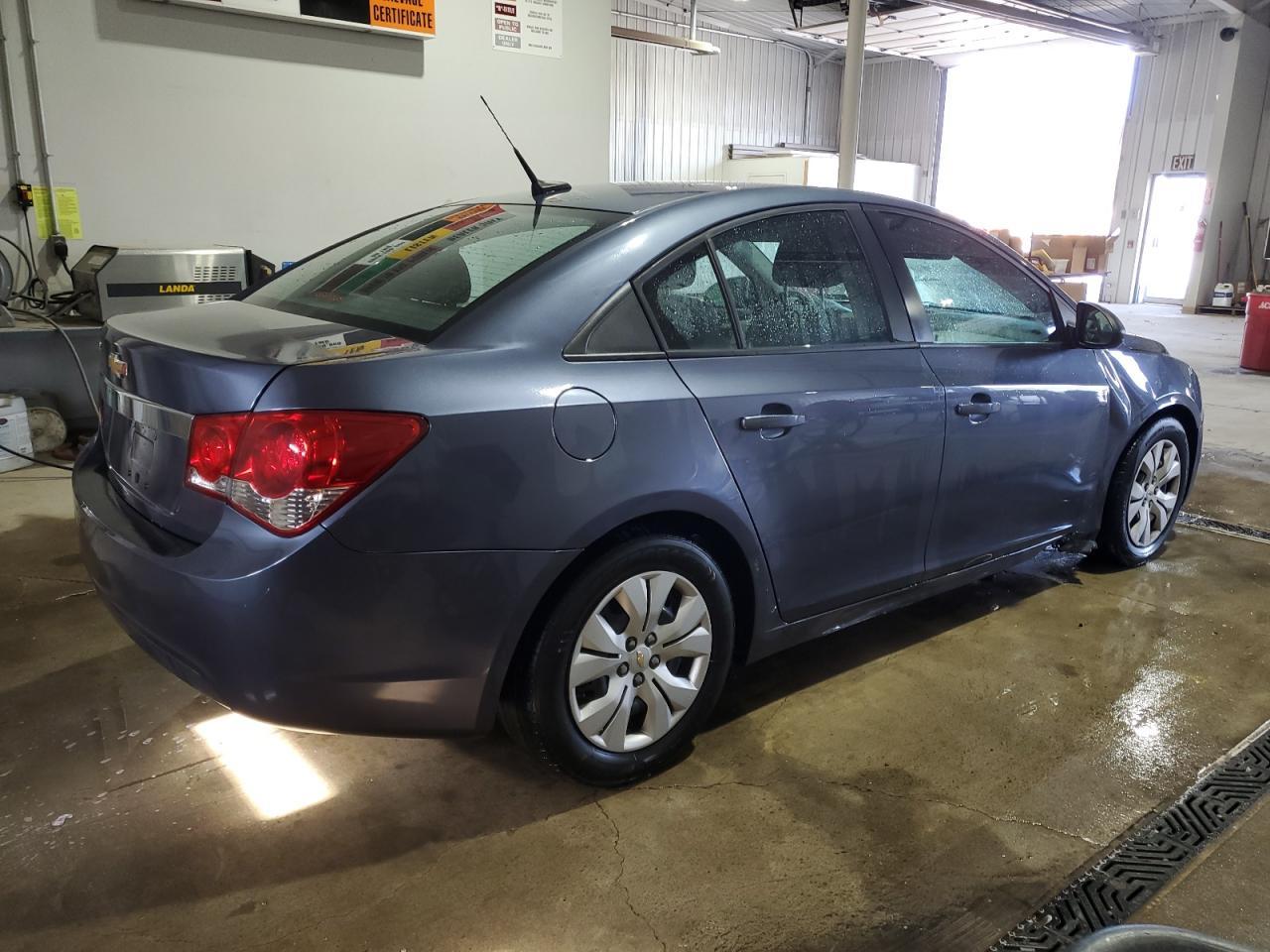 2014 CHEVROLET CRUZE LS - Image 3