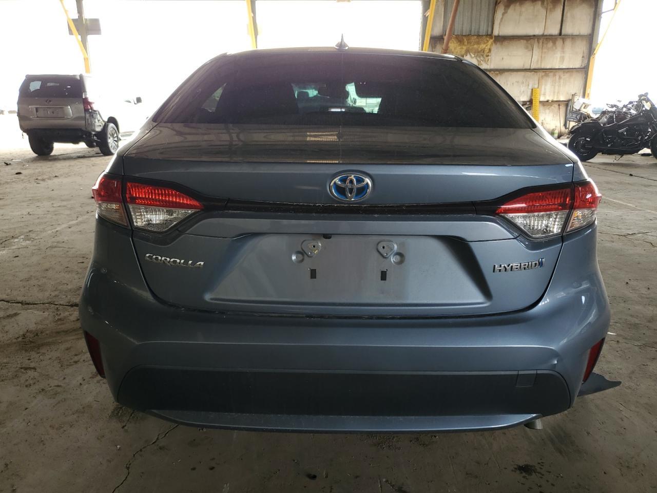 2021 TOYOTA COROLLA LE - Image 6