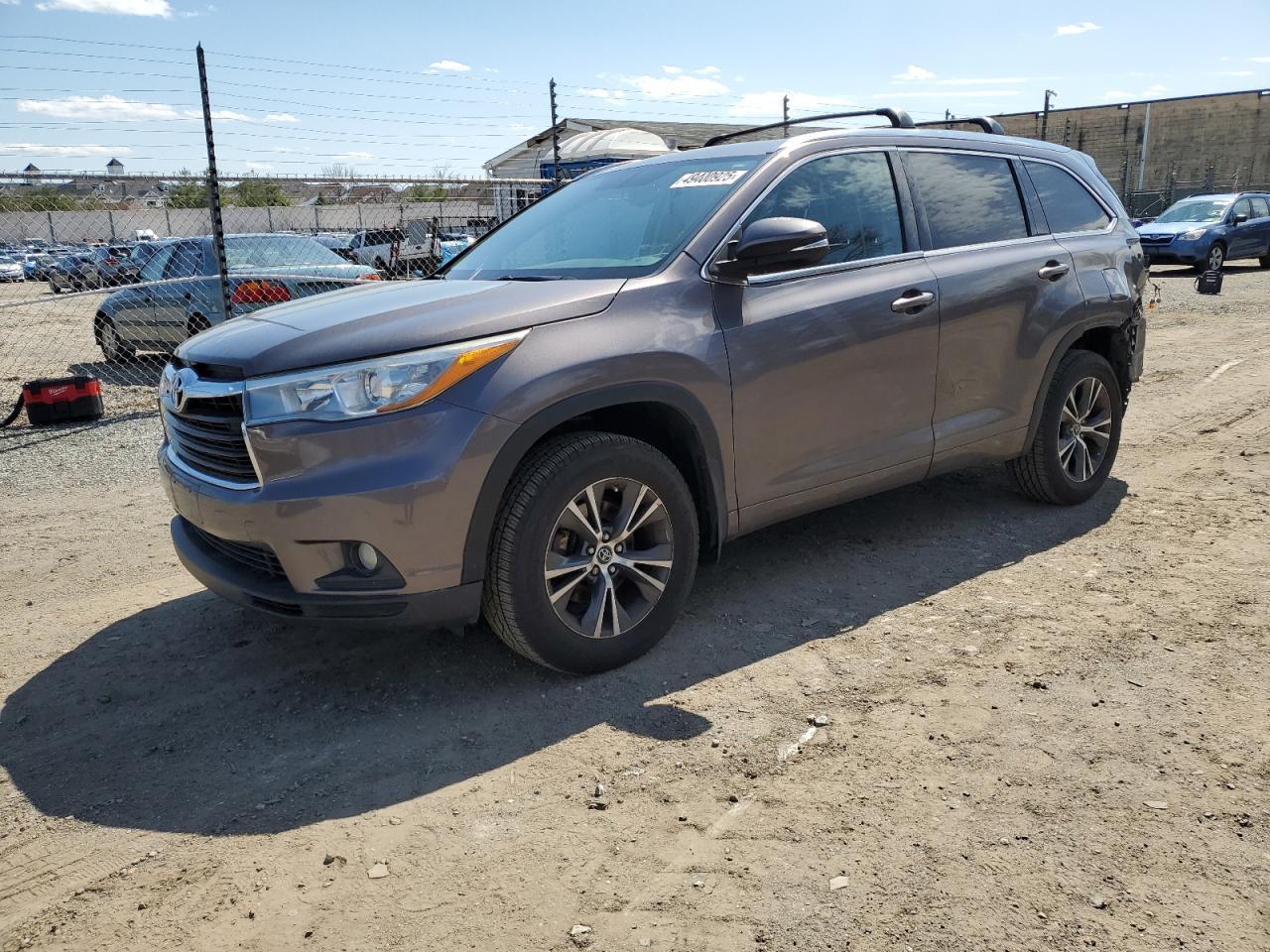 2016 TOYOTA HIGHLANDER