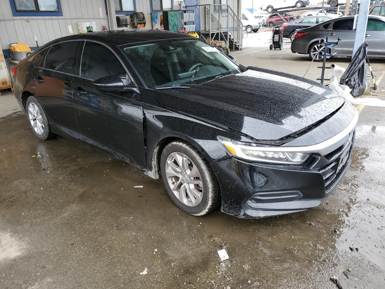 2018 HONDA ACCORD LX - Image 4