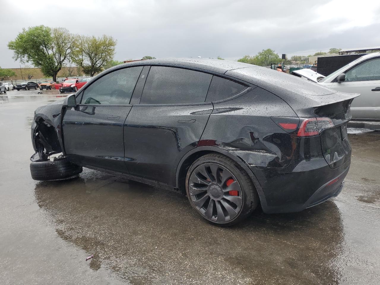 2023 TESLA MODEL Y - Фото 2