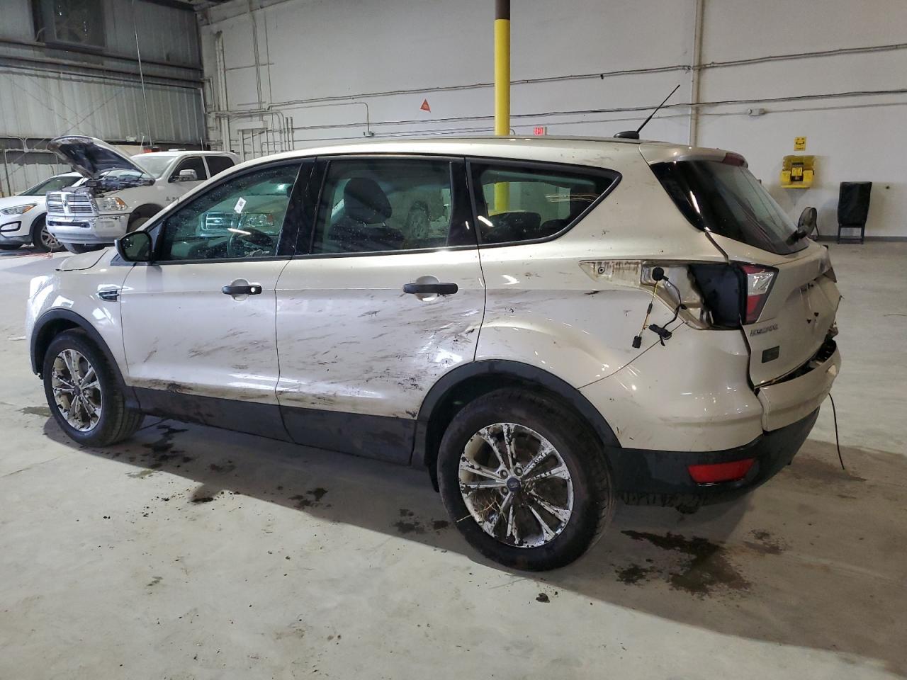 2017 FORD ESCAPE S - Image 2
