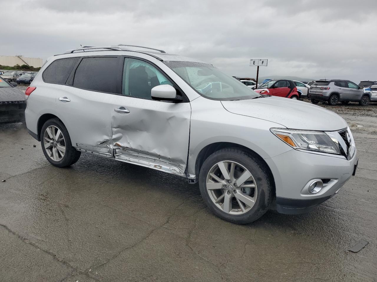 2013 NISSAN PATHFINDER - Фото 4