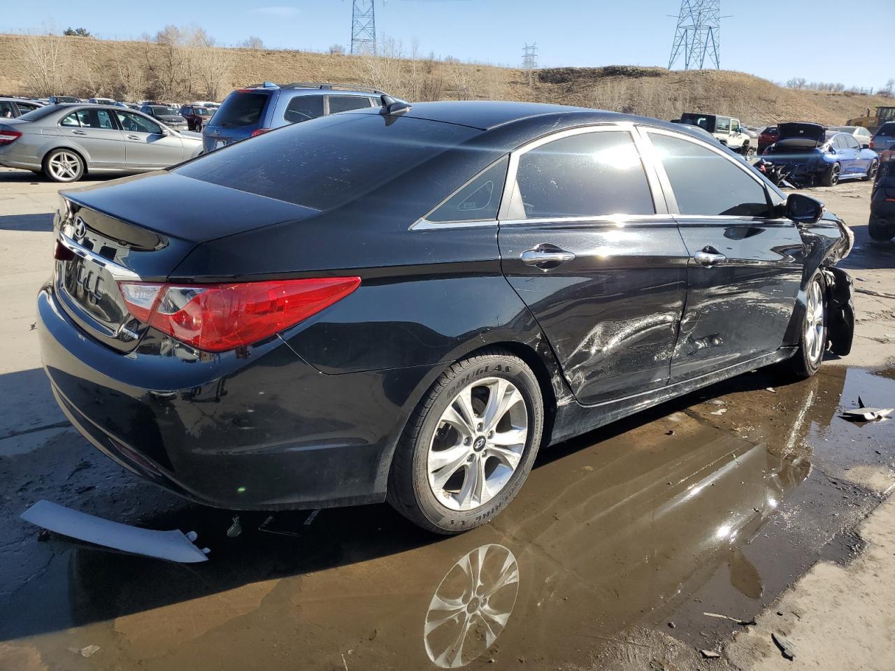 2011 HYUNDAI SONATA SE - Image 3