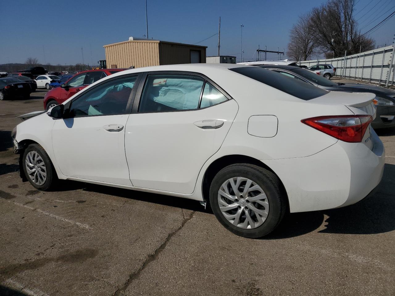 2016 TOYOTA COROLLA L - Фото 2