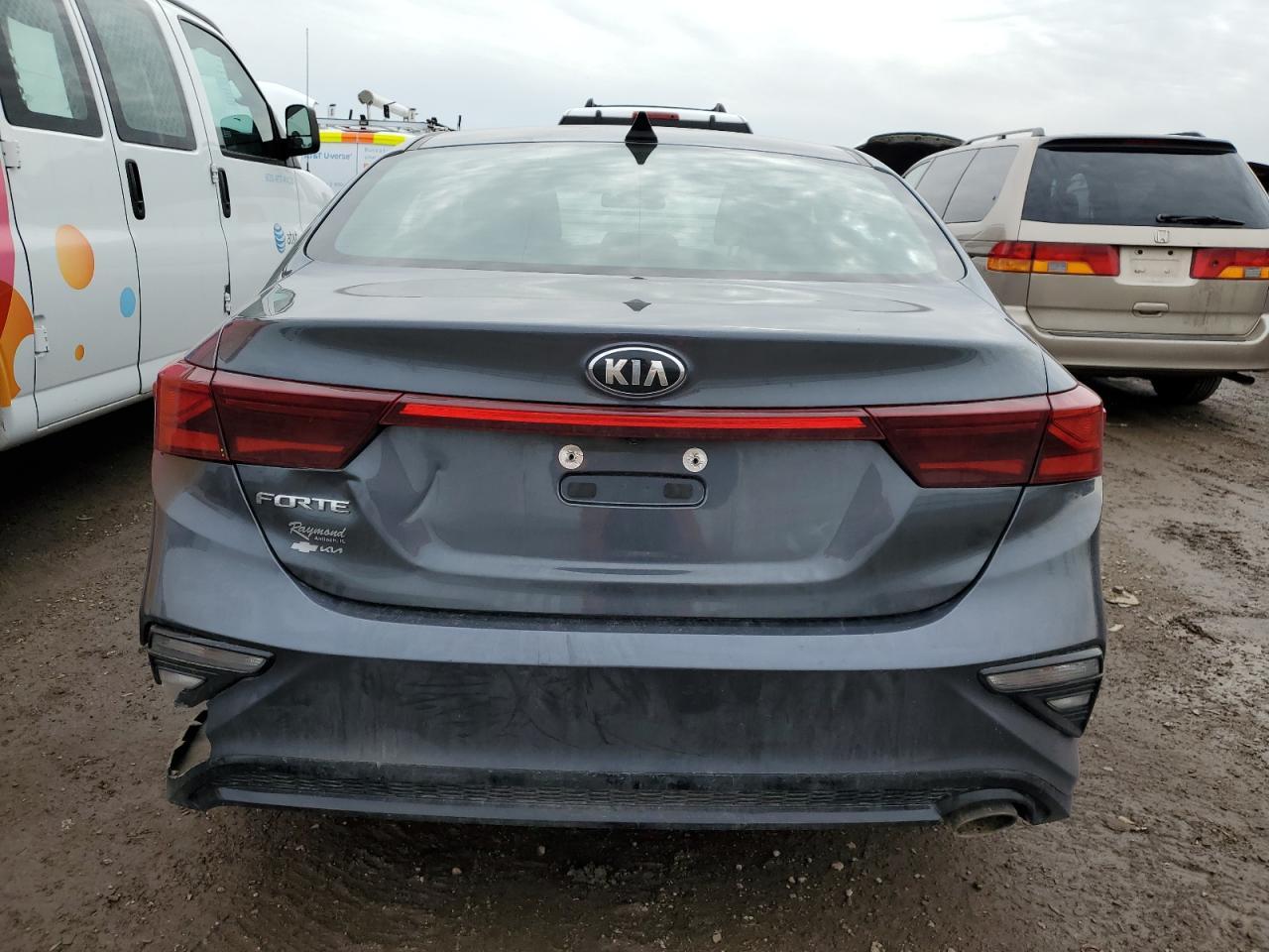 2021 KIA FORTE FE - Фото 6