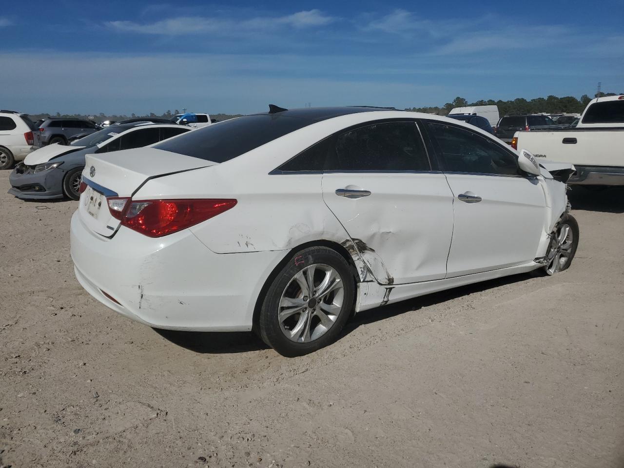 2013 HYUNDAI SONATA SE - Фото 3