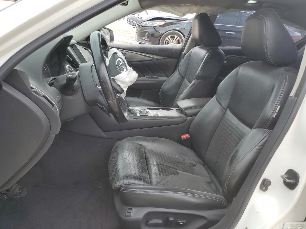 2018 INFINITI Q50 LUXE - Image 7