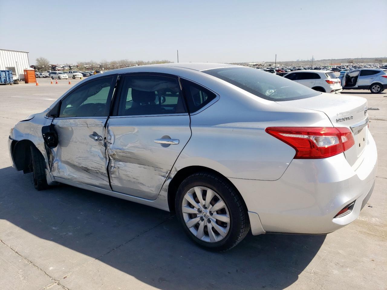 2016 NISSAN SENTRA S - Фото 2