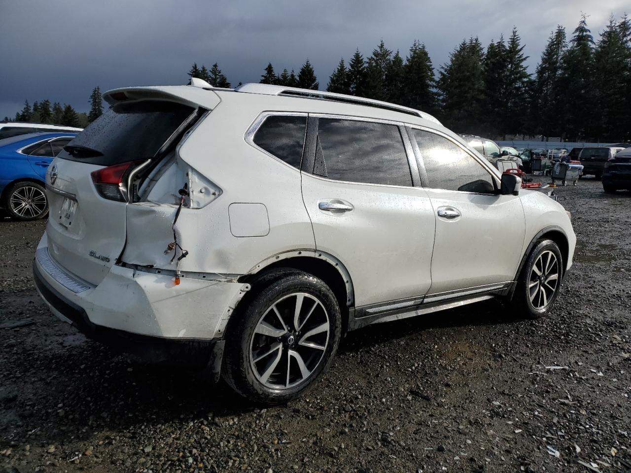 2018 NISSAN ROGUE S - Фото 3