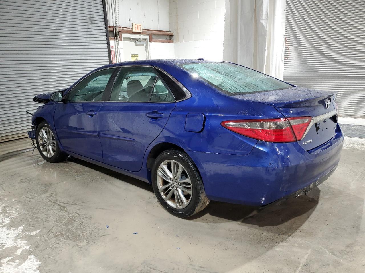 2016 TOYOTA CAMRY LE - Фото 2