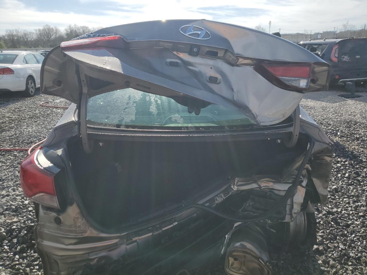 2014 HYUNDAI ELANTRA SE - Фото 6