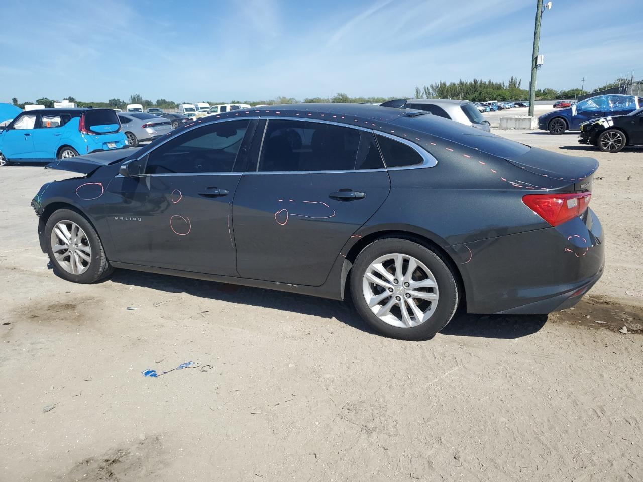 2017 CHEVROLET MALIBU LT - Image 2