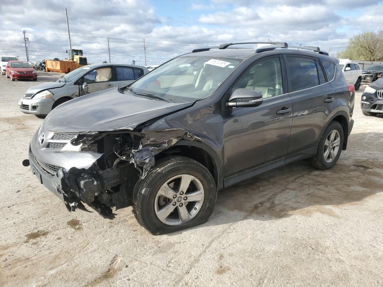 2015 TOYOTA RAV4 XLE