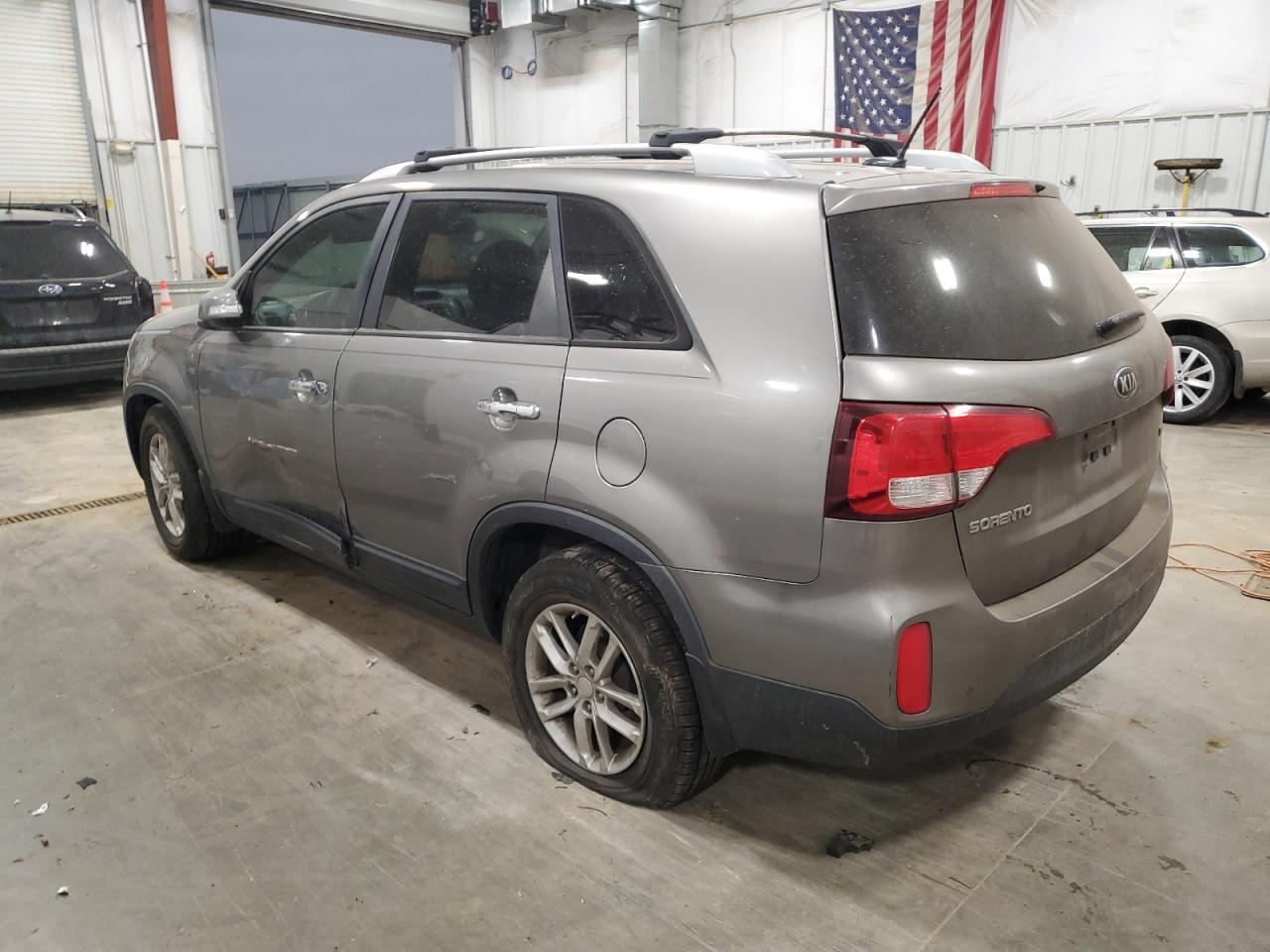 2014 KIA SORENTO LX - Фото 2