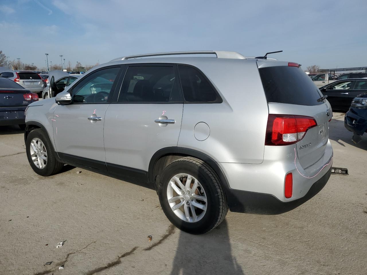 2015 KIA SORENTO LX - Image 2