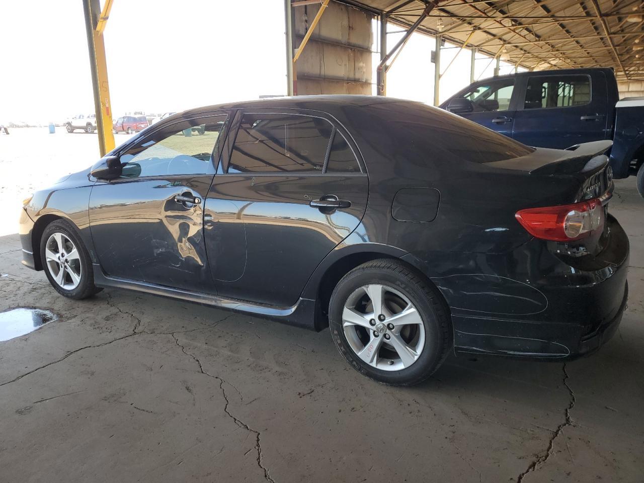 2013 TOYOTA COROLLA BA - Фото 2