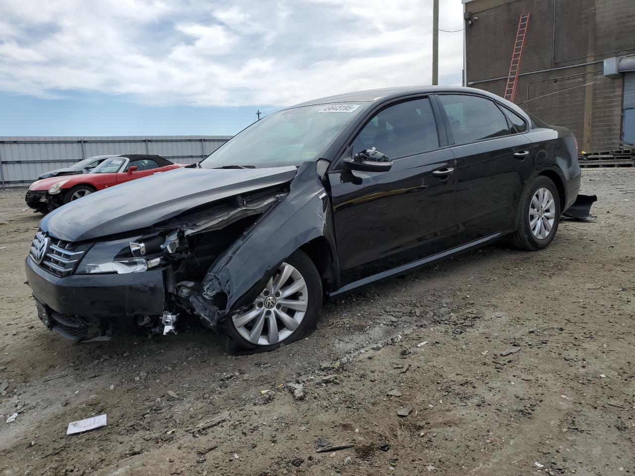 2015 VOLKSWAGEN PASSAT S