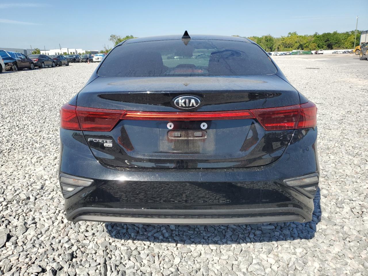 2021 KIA FORTE FE - Фото 6