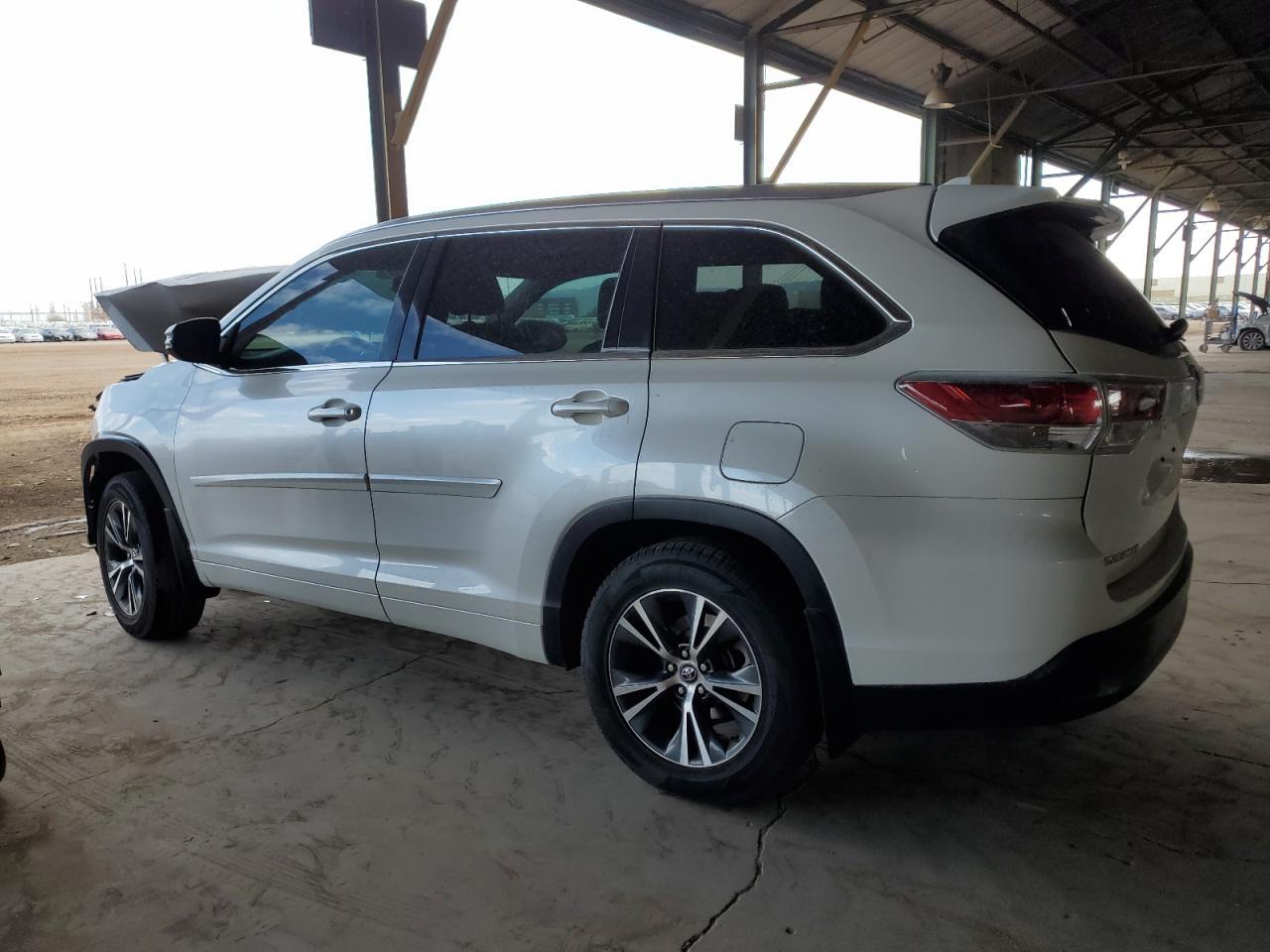 2014 TOYOTA HIGHLANDER - Image 2