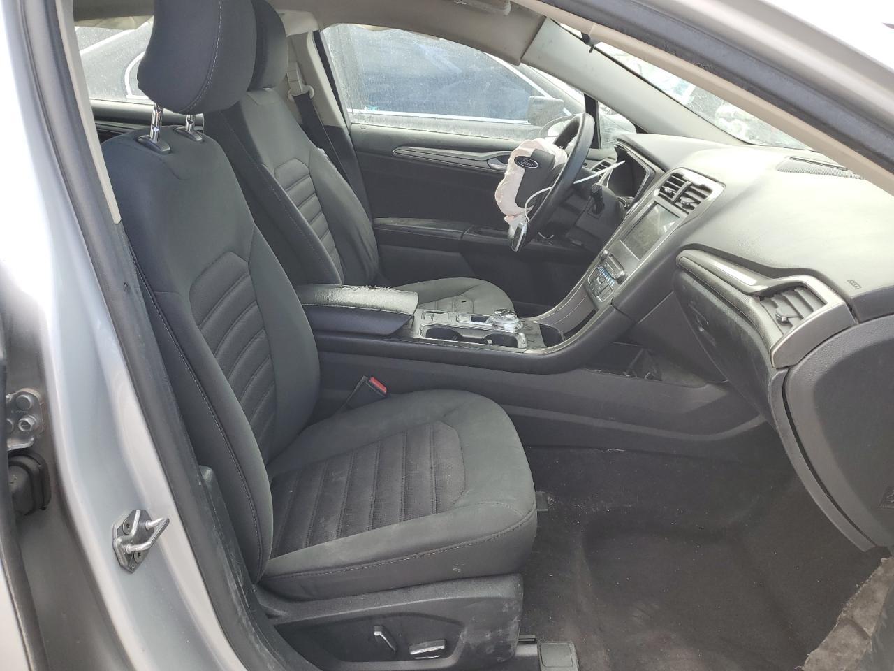 2017 FORD FUSION SE - Фото 7