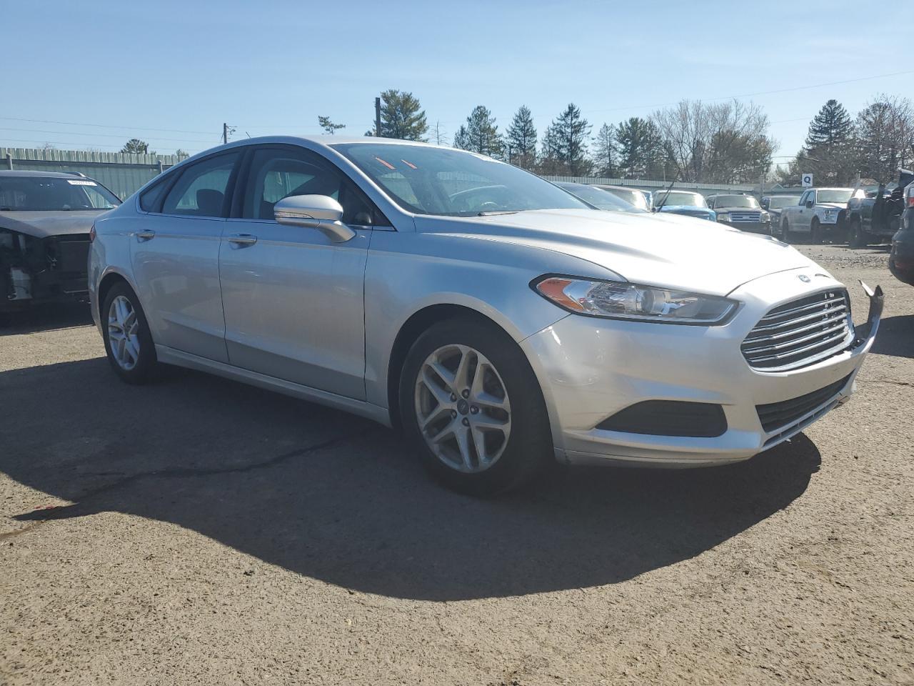2014 FORD FUSION SE - Image 4