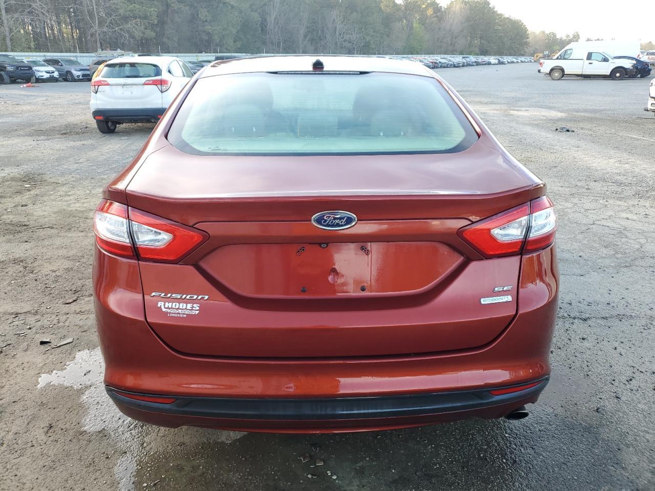 2014 FORD FUSION SE - Image 6