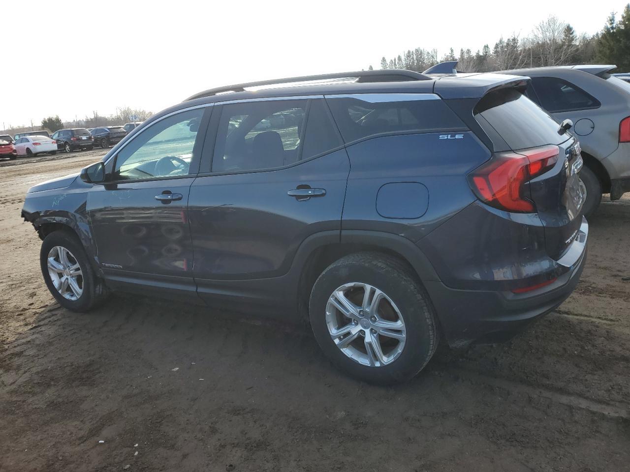 2018 GMC TERRAIN SL - Image 2