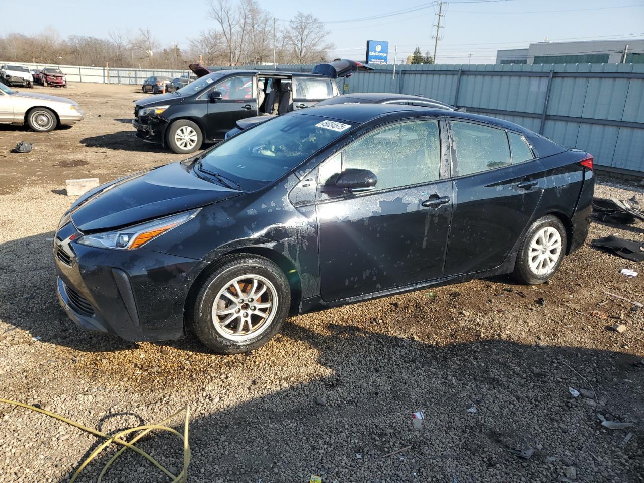 2019 TOYOTA PRIUS