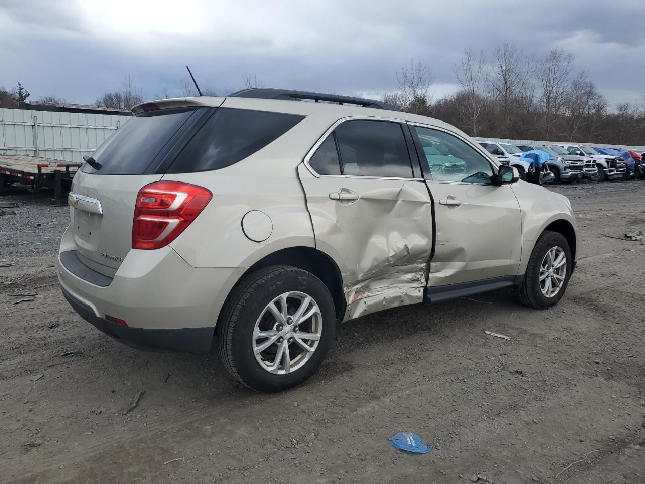 2016 CHEVROLET EQUINOX LT - Image 3