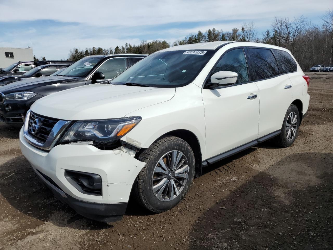 2017 NISSAN PATHFINDER