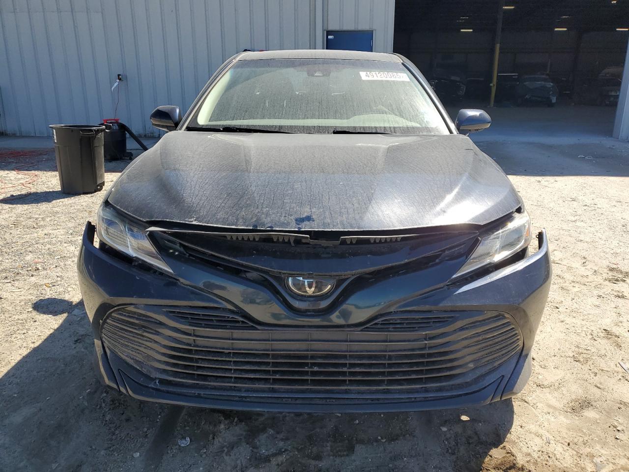 2018 TOYOTA CAMRY L - Фото 5