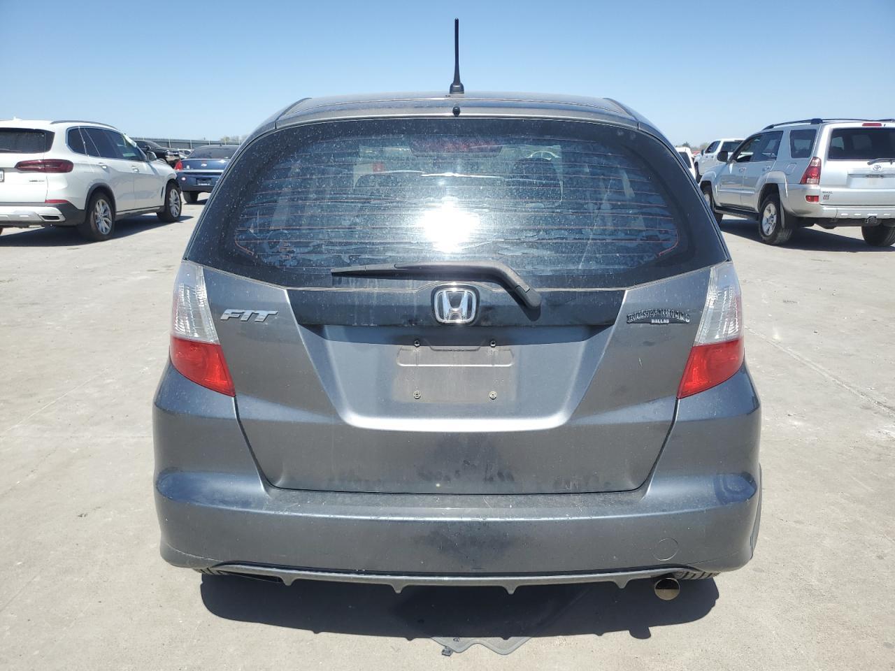 2013 HONDA FIT - Image 6
