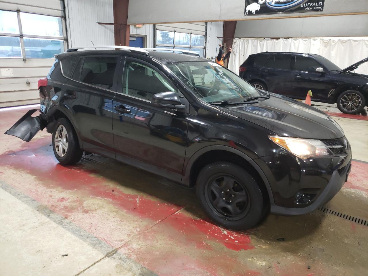 2014 TOYOTA RAV4 LE - Image 4