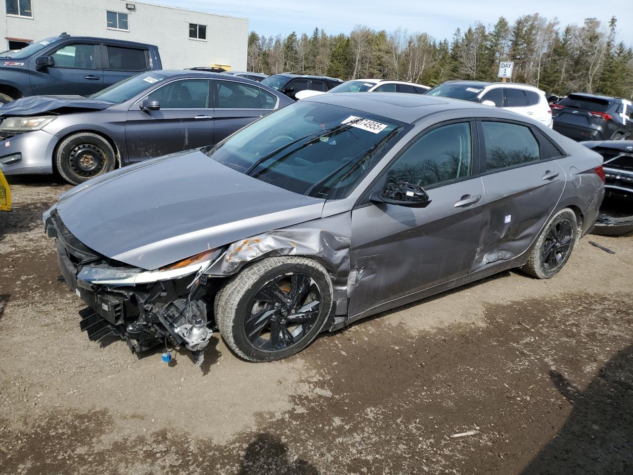 2023 HYUNDAI ELANTRA SE