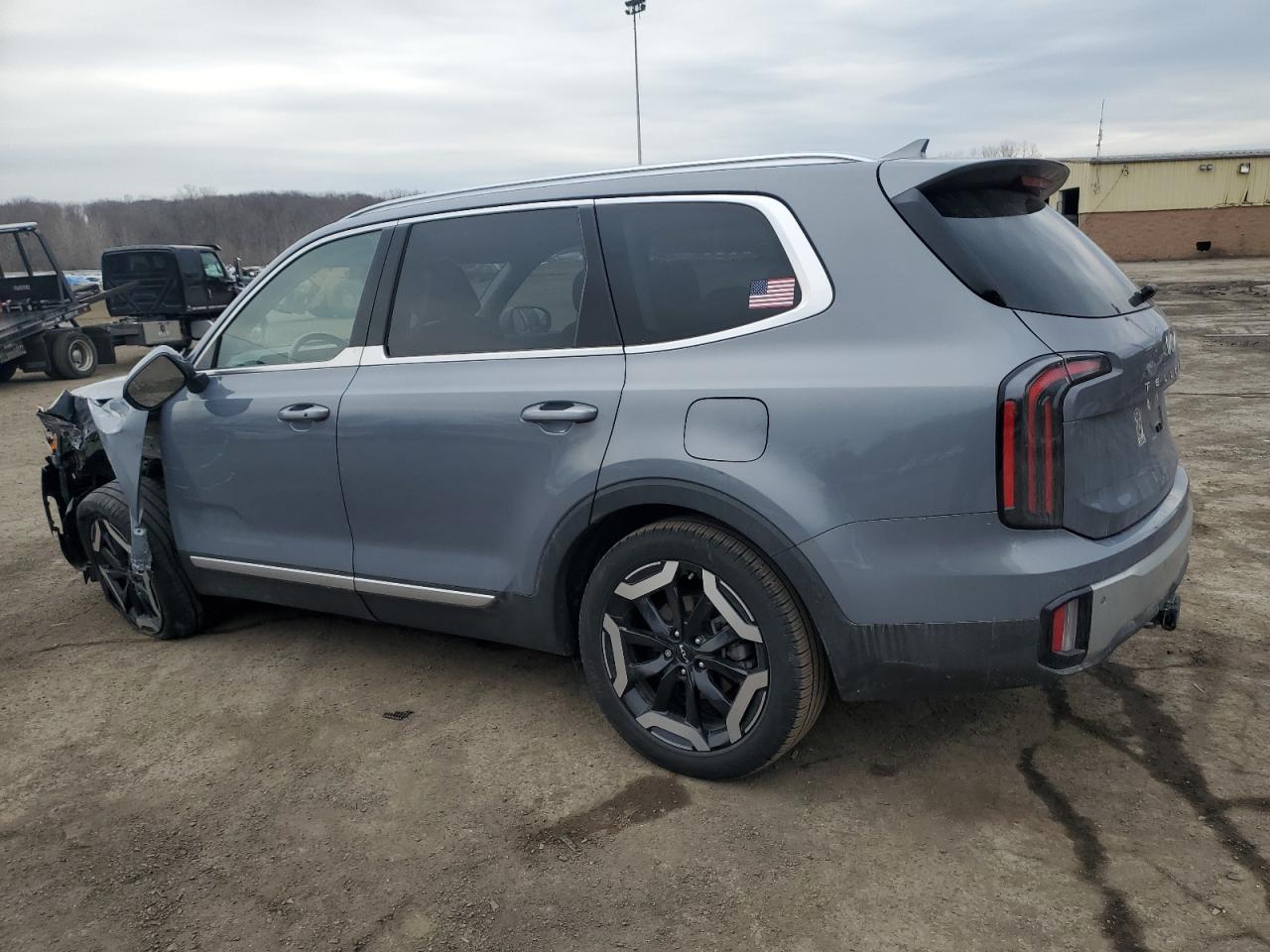 2024 KIA TELLURIDE - Фото 2