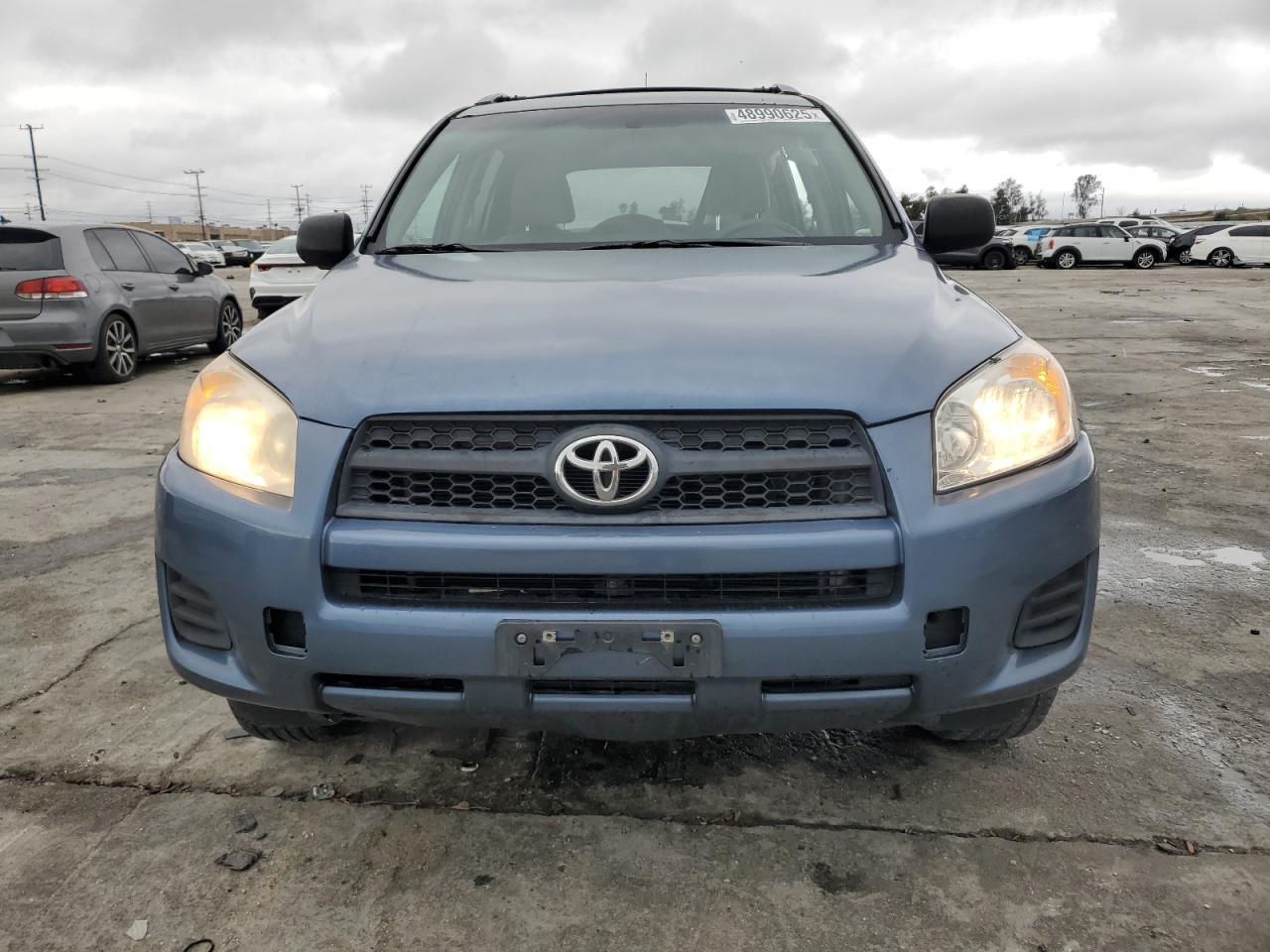 2011 TOYOTA RAV4 - Фото 5