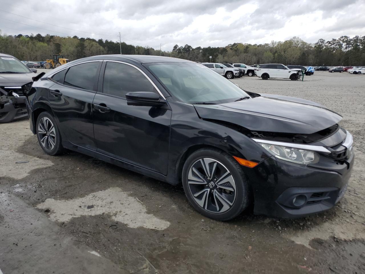 2018 HONDA CIVIC EX - Image 4