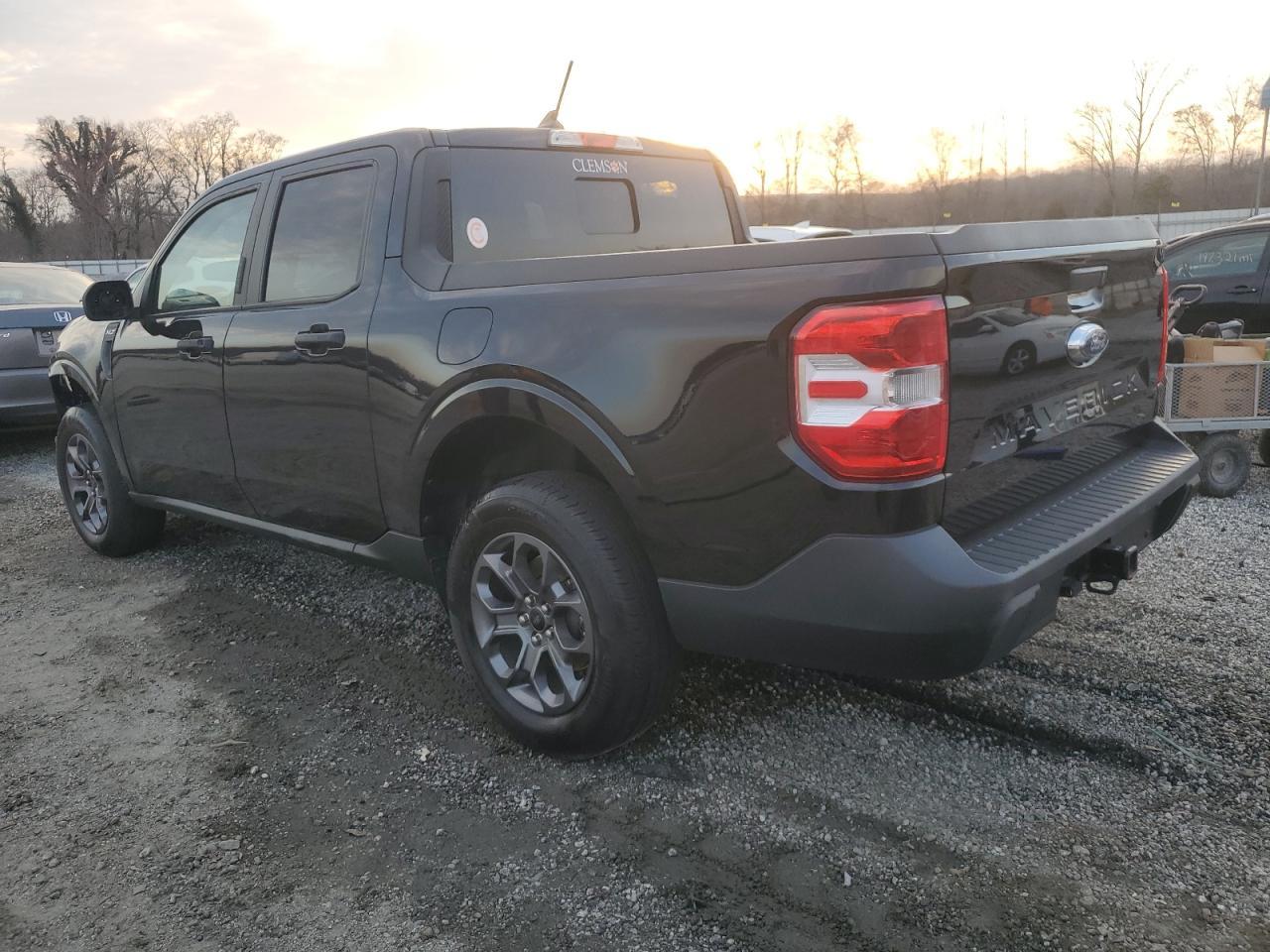 2022 FORD MAVERICK X - Image 2