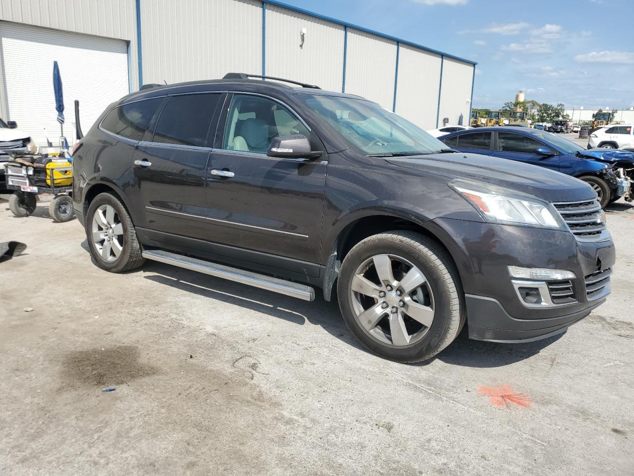 2015 CHEVROLET TRAVERSE L - Фото 4