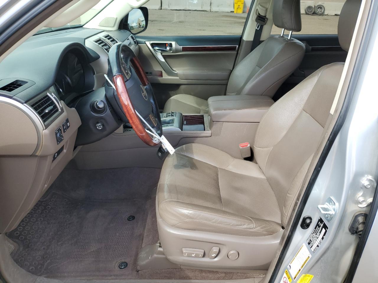 2017 LEXUS GX 460 - Фото 7