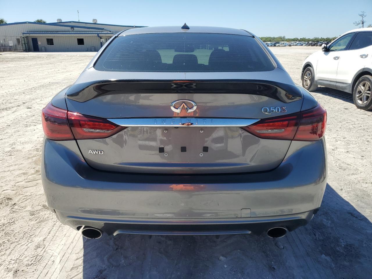 2018 INFINITI Q50 LUXE - Фото 6
