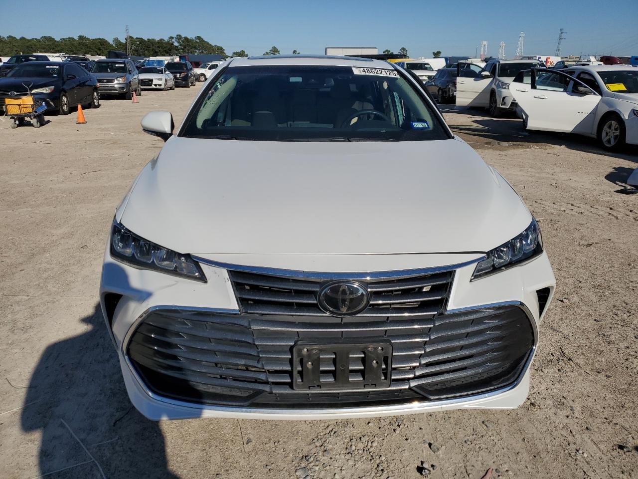 2019 TOYOTA AVALON XLE - Image 5