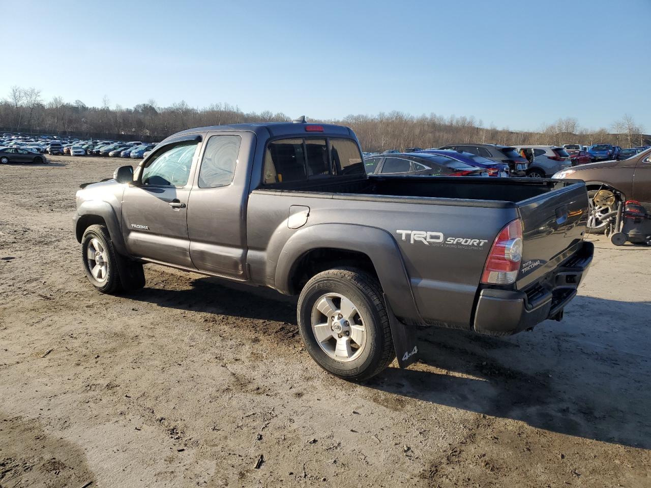 2015 TOYOTA TACOMA ACC - Фото 2