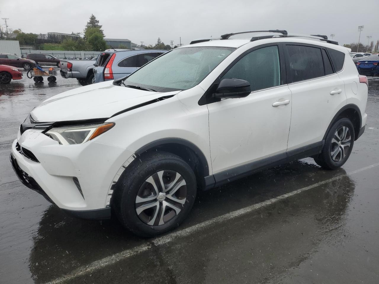 2016 TOYOTA RAV4 LE