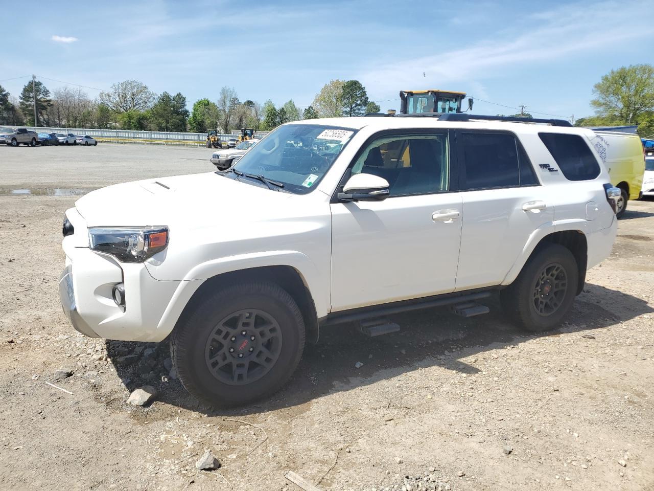 2019 TOYOTA 4RUNNER SR