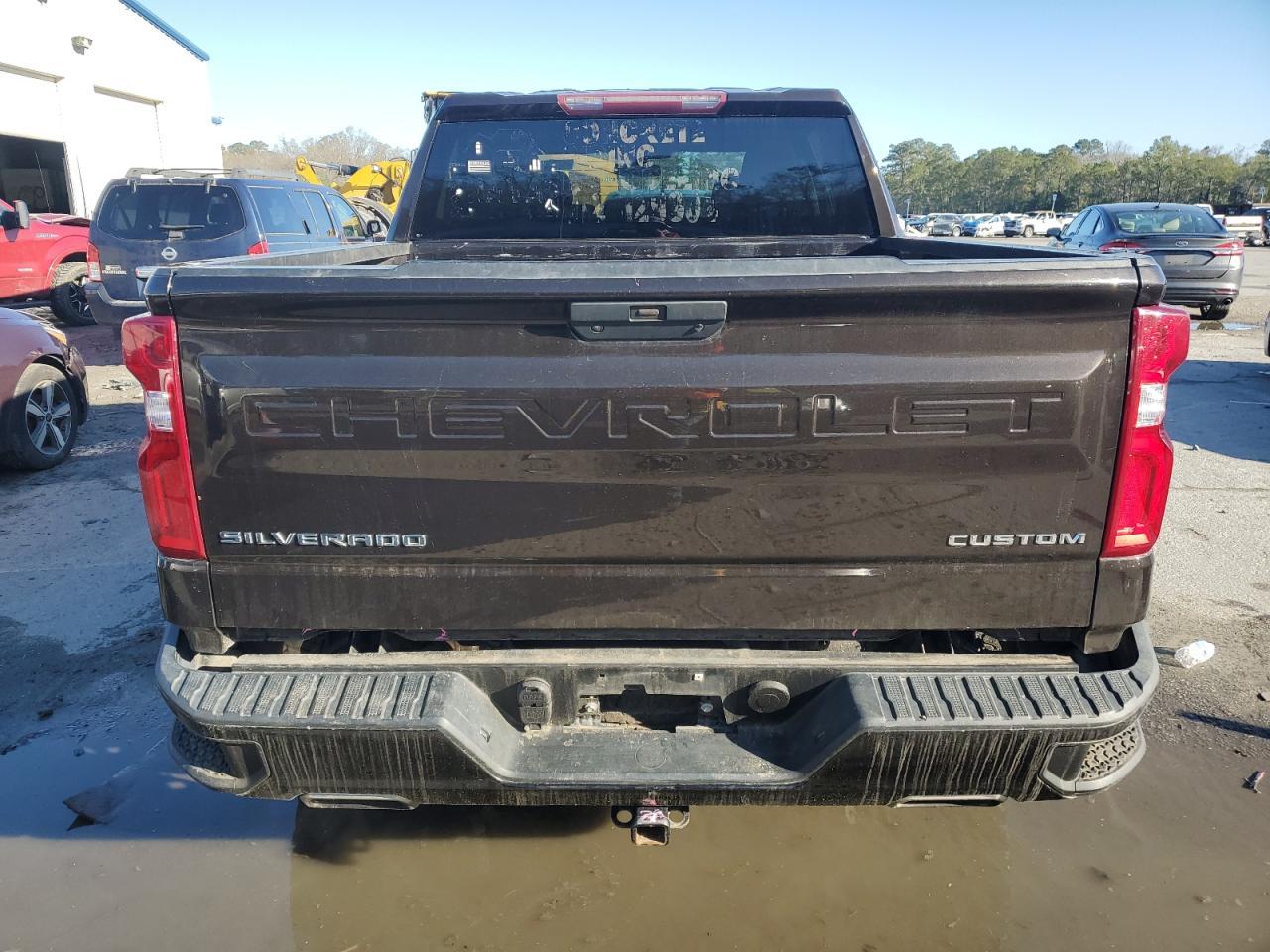 2019 CHEVROLET SILVERADO - Фото 6