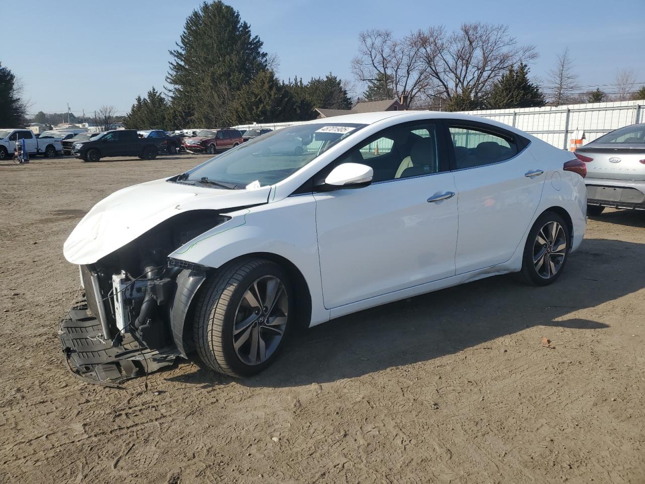 2014 HYUNDAI ELANTRA SE