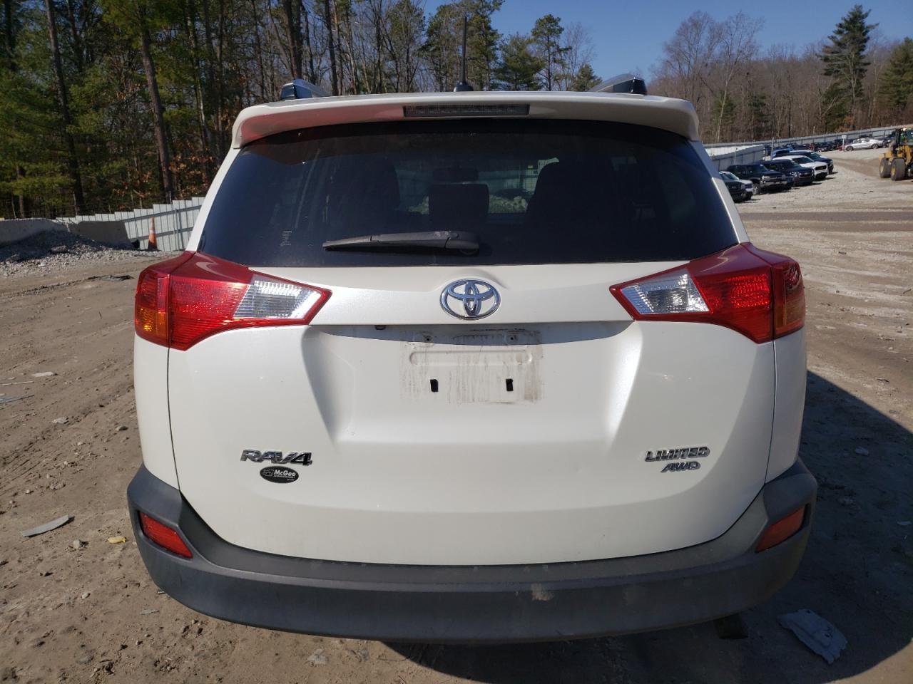 2015 TOYOTA RAV4 LIMIT - Фото 6