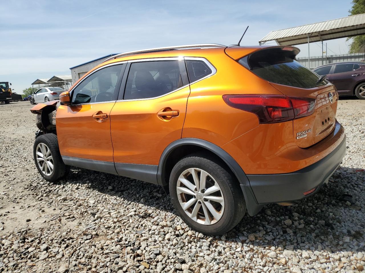 2017 NISSAN ROGUE SPOR - Image 2